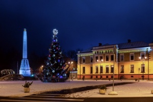 Vidzemes skaistās Cēsis izbauda ziemu. Foto: Cēsu TIC 1