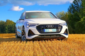 50 bildes - «Audi e-tron Sportback» un 40 bildes - «Audi e-tron Sportback» 9