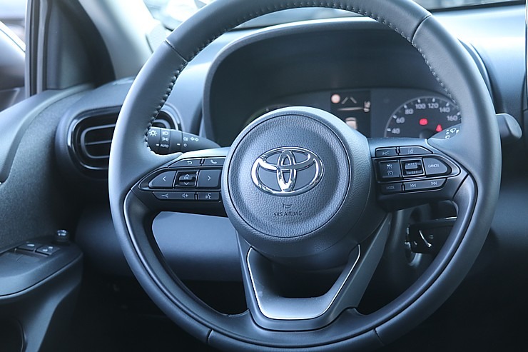 Travelnews.lv sadarbībā ar auto nomu «Sixt Latvija» apceļo Latviju ar jauno «Toyota Yaris Hybrid» Travelnews.lv sadarbībā ar auto nomu «Sixt Latvija» apceļo Latviju ar jauno «Toyota Yaris Hybrid» 298124