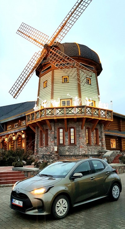 Travelnews.lv sadarbībā ar auto nomu «Sixt Latvija» apceļo Latviju ar jauno «Toyota Yaris Hybrid» Travelnews.lv sadarbībā ar auto nomu «Sixt Latvija» apceļo Latviju ar jauno «Toyota Yaris Hybrid» 298108