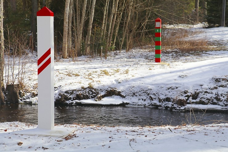 Travelnews.lv dodas 31 km pārgājienā uz Draudzības kurgānu, kur satiekas Krievija, Latvija un Baltkrievijaa Travelnews.lv dodas 31 km pārgājienā uz Draudzības kurgānu, kur satiekas Krievija, Latvija un Baltkrievijaa 298600