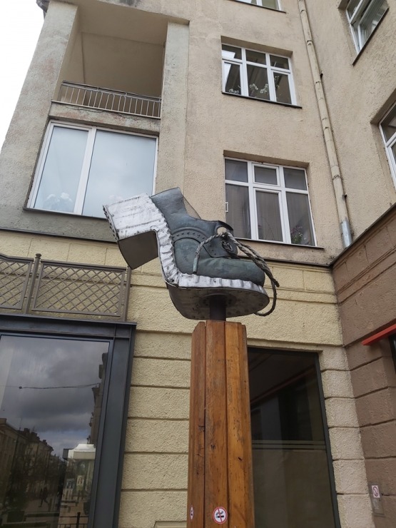  299538