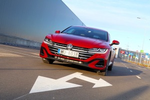 Travelnews.lv apceļo Latviju ar skaisto «Volkswagen Arteon Shooting Brake»