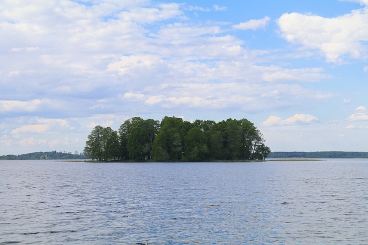 Travelnews.lv ar kuģīti «Marienburg» veic izzinošu ekskursiju par Alūksnes ezeru 302540