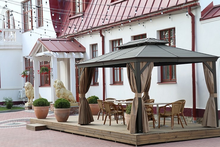 Travelnews.lv nakšņo Alūksnes jaunajā dizaina viesnīcā «Bahnhofs Hotel» 303079