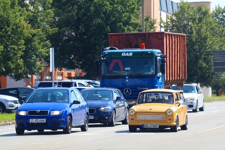 Saksijas pilsēta Cvikava slavējas ar garšīgu virtuvi un DDR laika būvētiem spēkratiem «Trabant» 304344