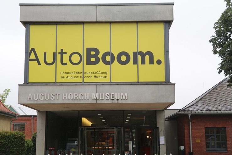 Travelnews.lv apmeklē vietu, kur dzima auto zīmols «AUDI» - «August Horch Museum Zwickau» Cvikavā Travelnews.lv apmeklē vietu, kur dzima auto zīmols «AUDI» - «August Horch Museum Zwickau» Cvikavā 304917