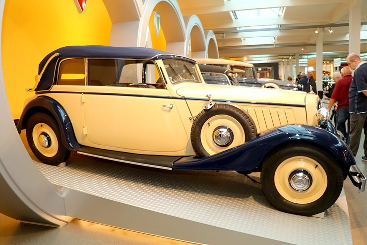 Travelnews.lv apmeklē vietu, kur dzima auto zīmols «AUDI» - «August Horch Museum Zwickau» Cvikavā Travelnews.lv apmeklē vietu, kur dzima auto zīmols «AUDI» - «August Horch Museum Zwickau» Cvikavā 304943