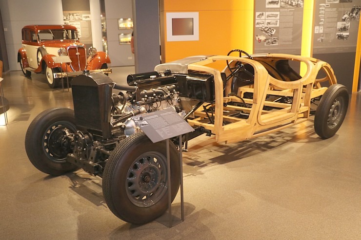 Travelnews.lv apmeklē vietu, kur dzima auto zīmols «AUDI» - «August Horch Museum Zwickau» Cvikavā Travelnews.lv apmeklē vietu, kur dzima auto zīmols «AUDI» - «August Horch Museum Zwickau» Cvikavā 304953