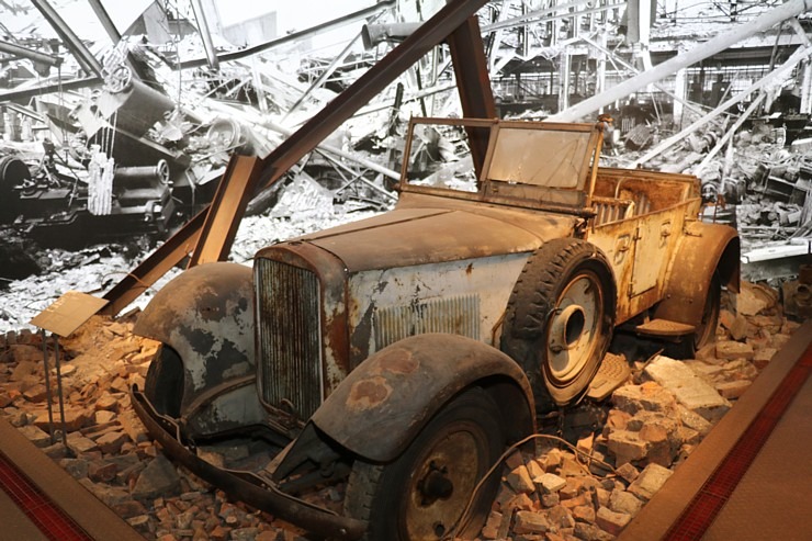 «August Horch Museum Zwickau»: zīmola «Audi» spēkrati piedalās Otrajā pasaules karā un sporta trasēs «August Horch Museum Zwickau»: zīmola «Audi» spēkrati piedalās Otrajā pasaules karā un sporta trasēs 305374