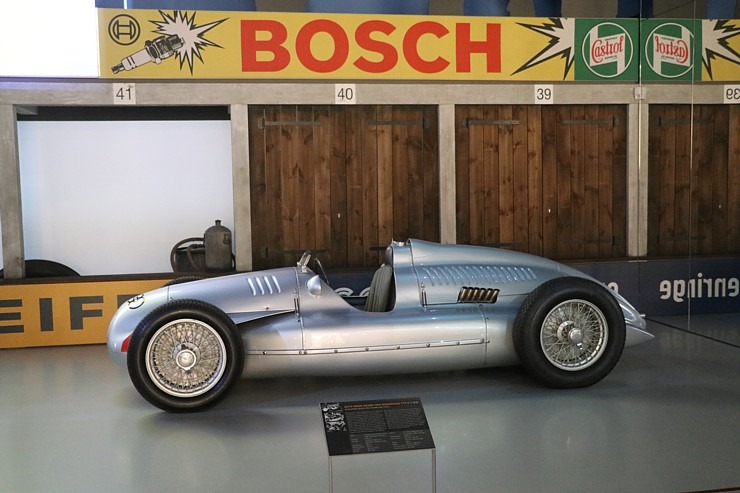 «August Horch Museum Zwickau»: zīmola «Audi» spēkrati piedalās Otrajā pasaules karā un sporta trasēs «August Horch Museum Zwickau»: zīmola «Audi» spēkrati piedalās Otrajā pasaules karā un sporta trasēs 305389