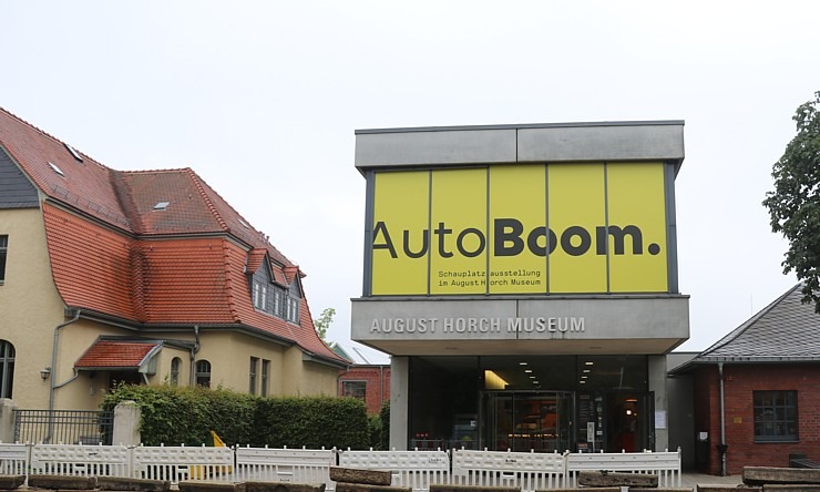 Te, Cvikavā, dzima zīmols «Audi», bet par to «August Horch Museum Zwickau» 305746