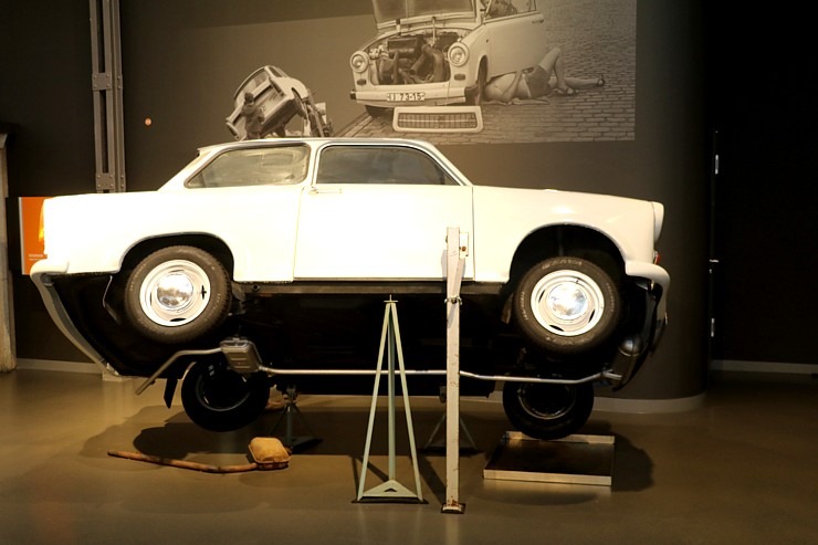Saksijas pilsētā Cvikavā dzima «Audi», bet DDR laikā turpat tika ražots «Trabant» 305941