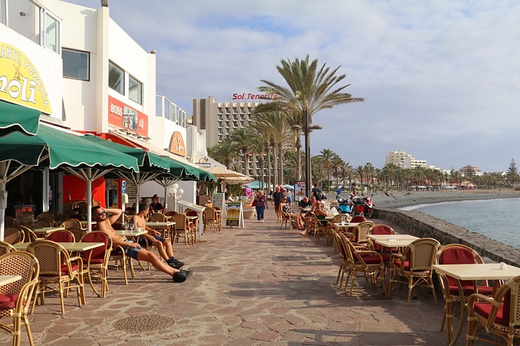 Travelnews.lv iepazīst Tenerifes kūrorta Adeje pludmali un promenādi 309524