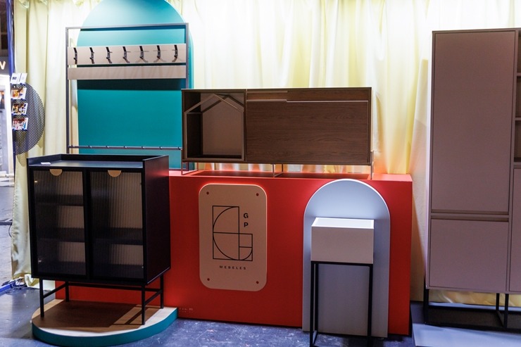Ķīpsalā notiek starptautiskā mēbeļu, interjera un dizaina izstāde «Furniture & Desing Isle 2021» Ķīpsalā notiek starptautiskā mēbeļu, interjera un dizaina izstāde «Furniture & Desing Isle 2021» 311354
