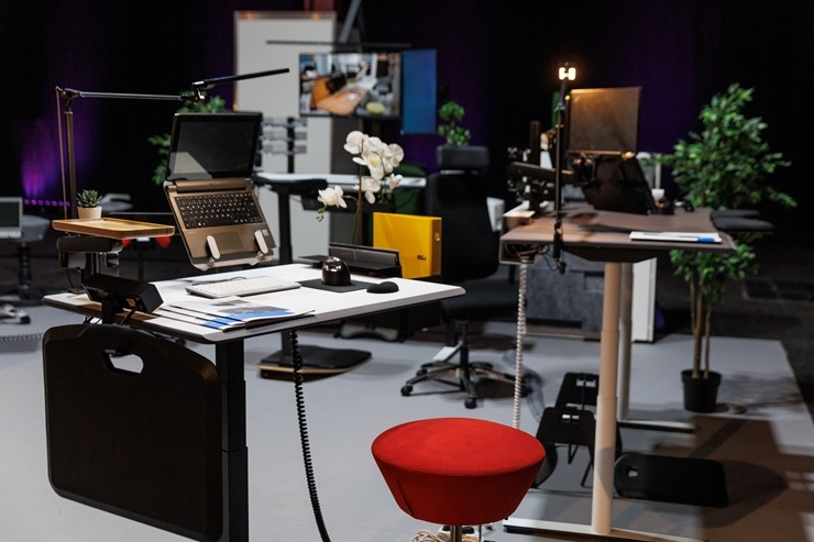 Ķīpsalā notiek starptautiskā mēbeļu, interjera un dizaina izstāde «Furniture & Desing Isle 2021» Ķīpsalā notiek starptautiskā mēbeļu, interjera un dizaina izstāde «Furniture & Desing Isle 2021» 311320