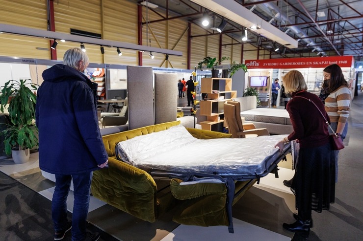 Ķīpsalā notiek starptautiskā mēbeļu, interjera un dizaina izstāde «Furniture & Desing Isle 2021» Ķīpsalā notiek starptautiskā mēbeļu, interjera un dizaina izstāde «Furniture & Desing Isle 2021» 311322