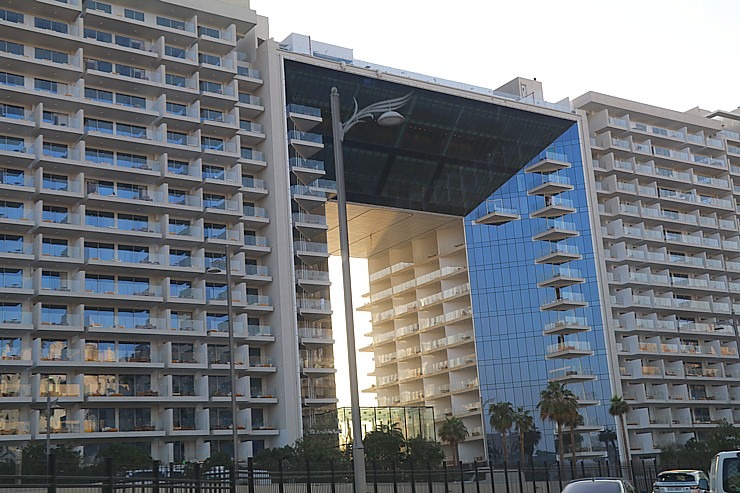Dubaijas debesskrāpji un modernā arhitektūra pārsteidz tūristus 312249
