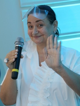 39