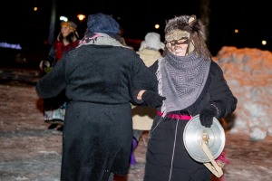 Lielvārdes kultūras centrs un folkloras kopa «Josta» krāšņi atzīmē Meteņdienu. Foto: Raimonds Volonts 23