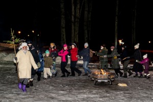 Lielvārdes kultūras centrs un folkloras kopa «Josta» krāšņi atzīmē Meteņdienu. Foto: Raimonds Volonts 30
