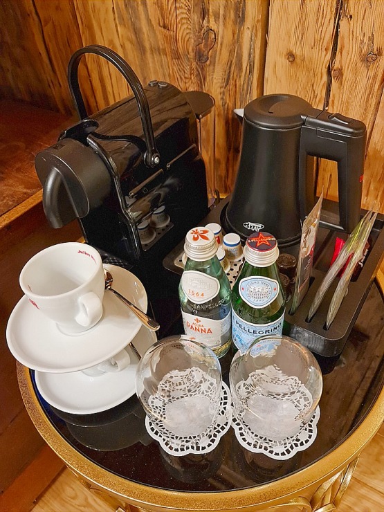 Travelnews.lv izbauda 4 zvaigžņu viesnīcas «Boutique Hotel Virkas Muiža» viesmīlību numurā Superoir Travelnews.lv izbauda 4 zvaigžņu viesnīcas «Boutique Hotel Virkas Muiža» viesmīlību numurā Superoir 314079