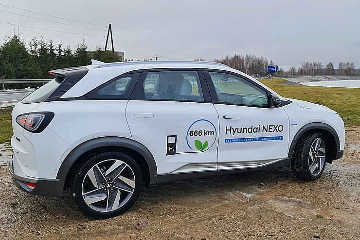 Travelnews.lv pirmo reizi ceļo ar ūdeņradi darbināmu spēkratu «Hyundai Nexo» 314345