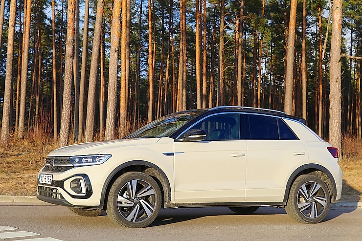 Travelnews.lv apceļo Latviju ar jauno «Volkswagen T-Roc 1.5 TSI R-Line» 315413