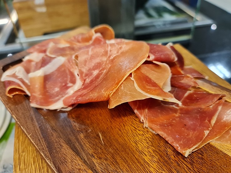 Travelnews.lv iepazīst Maļorkas 4 zvaigžņu viesnīcas «Innside by Melia Alcudia» gastronomisko piedāvājumu Travelnews.lv iepazīst Maļorkas 4 zvaigžņu viesnīcas «Innside by Melia Alcudia» gastronomisko piedāvājumu 316478