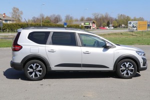 Travelnews.lv apceļo Pierīgu ar jauno un 7.vietīgo ģimenes spēkratu «Dacia Jogger» 42