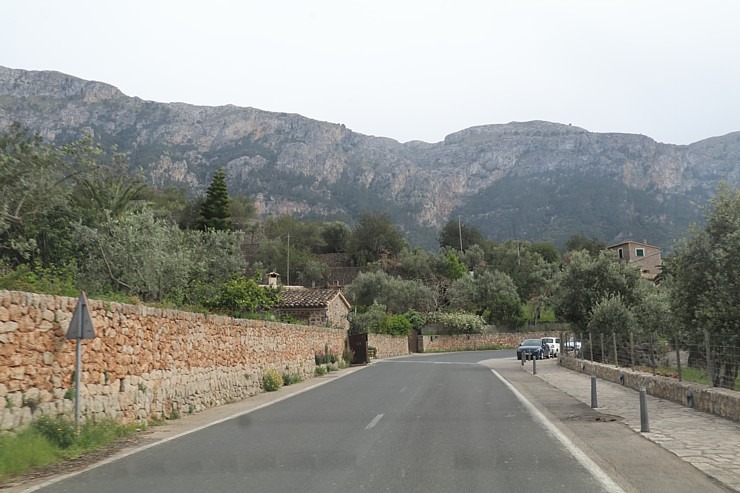 Travelnews.lv dodas ekskursijā Maļorkas ziemeļos pa auto maršrutu: Valldemossa - Soļera. Sadarbībā ar Latvijas tūrisma firmu «Atlantic Travel» Travelnews.lv dodas ekskursijā Maļorkas ziemeļos pa auto maršrutu: Valldemossa - Soļera. Sadarbībā ar Latvijas tūrisma firmu «Atlantic Travel» 318155