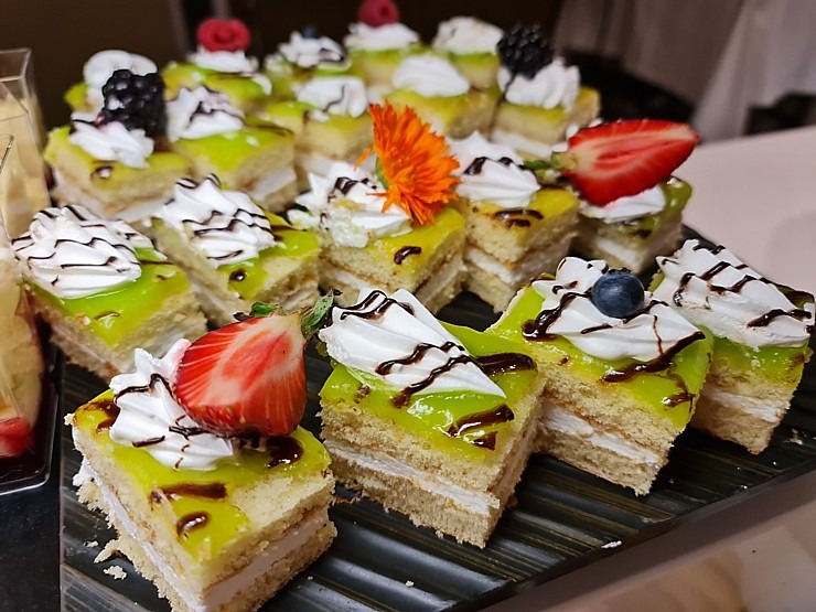 Travelnews.lv izgaršo Maļorkas viesnīcas «Hotel Son Caliu Spa Oasis» ēdienkarti. Sadarbībā ar Latvijas tūrisma firmu «Atlantic Travel» Travelnews.lv izgaršo Maļorkas viesnīcas «Hotel Son Caliu Spa Oasis» ēdienkarti. Sadarbībā ar Latvijas tūrisma firmu «Atlantic Travel» 318463