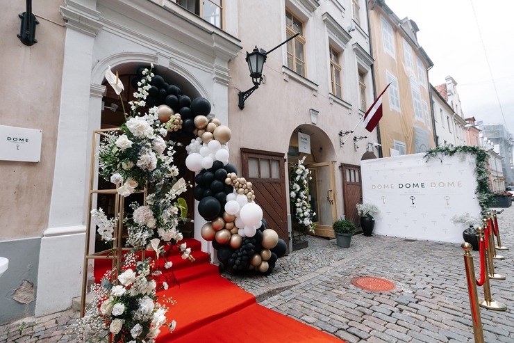 Vecrīgā svinīgi atklāj 5 zvaigžņu viesnīcu «Dome Hotel». Foto: Domehotel.lv 320163