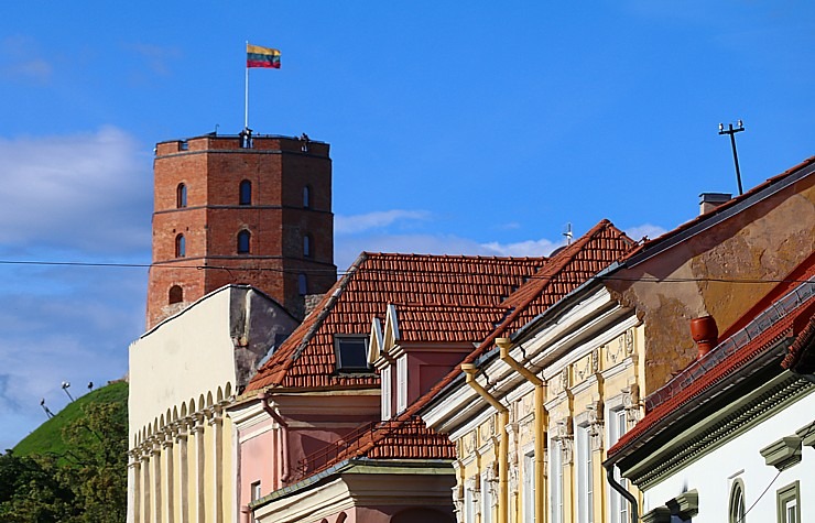 Travelnews.lv ar auto nomas «Europcar Latvia» spēkratu apceļo Lietuvas galvaspilsētu Viļņu 320227