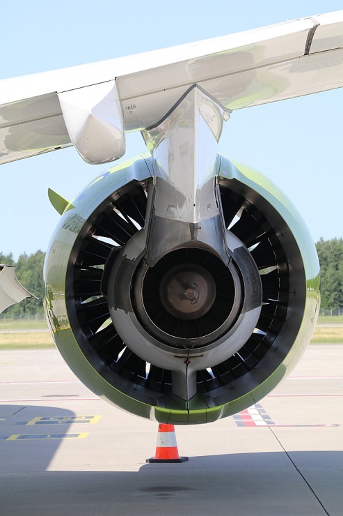 Travelnews.lv drīkst klātienē izložņāt jauno «airBaltic» lidmašīnu «Airbus A220-300» lidostā «Rīga» Travelnews.lv drīkst klātienē izložņāt jauno «airBaltic» lidmašīnu «Airbus A220-300» lidostā «Rīga» 320716
