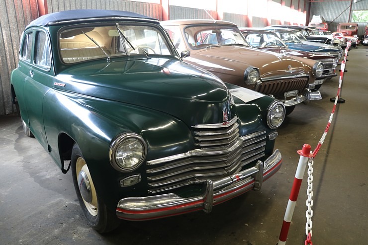 Atpūtas komplekss «Mikelis» motormuzejs Bauskas novadā ir apmeklējuma vērts. Atbalsta: Europcar Latvia Atpūtas komplekss «Mikelis» motormuzejs Bauskas novadā ir apmeklējuma vērts. Atbalsta: Europcar Latvia 320776
