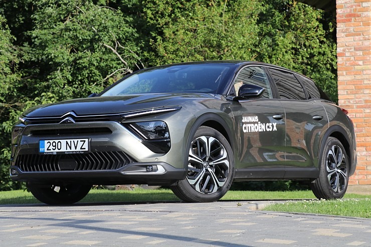 Travelnews.lv ar jauno «Citroën C5 X» apmeklē atpūtas kompleksu «Miķelis» Bauskas novadā. Sadarbībā ar Autohalle.com Travelnews.lv ar jauno «Citroën C5 X» apmeklē atpūtas kompleksu «Miķelis» Bauskas novadā. Sadarbībā ar Autohalle.com 320872