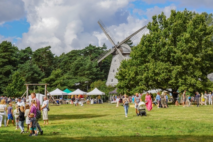 Ventspils krāšņi svin 732 dzimšanas dienu. Foto: Oskars Jūra 321824