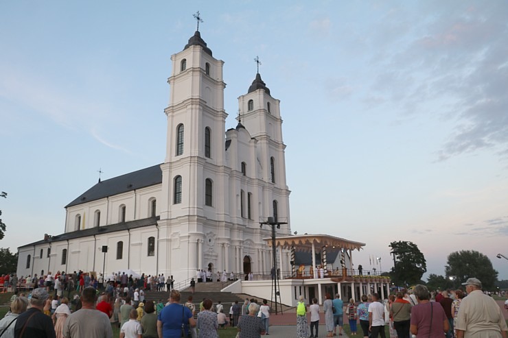 Daži fotomirkļi no Vissvētākās Jaunavas Marijas debesīs uzņemšanas svētkiem Aglonā 322227