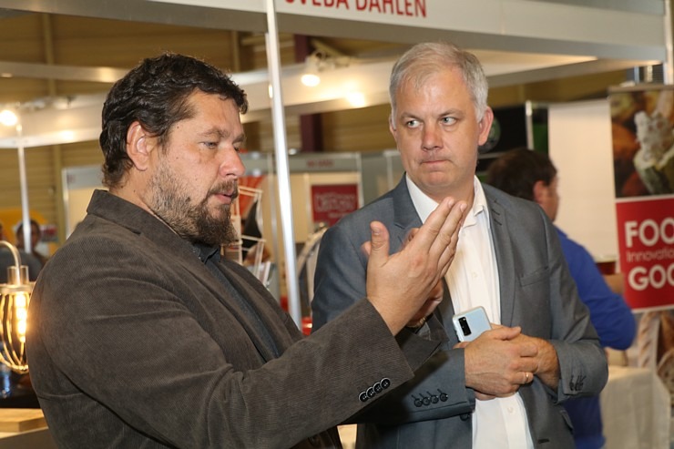 Daži fotomirkļi no pavāru konkursa «Latvijas gada pavārs 2022» aizkulisēm 323965