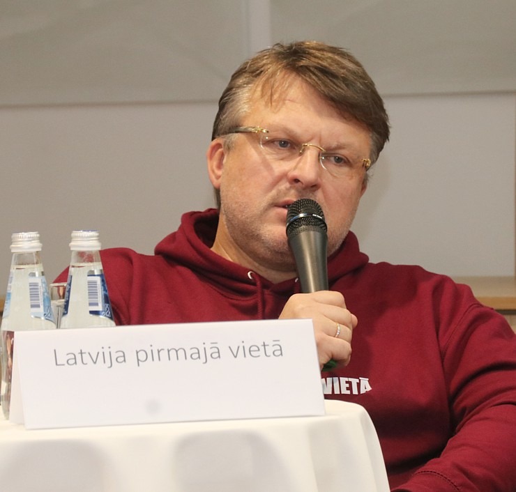 Tūrisma biznesa diskusija ar 14.Saeimas deputātu kandidātiem viesnīcā «Riga Islande Hotel» 324313
