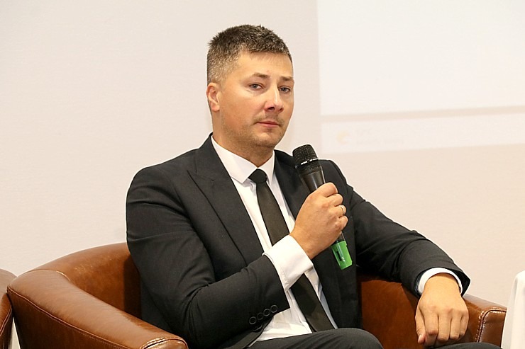 Tūrisma biznesa diskusija ar 14.Saeimas deputātu kandidātiem viesnīcā «Riga Islande Hotel» 324321