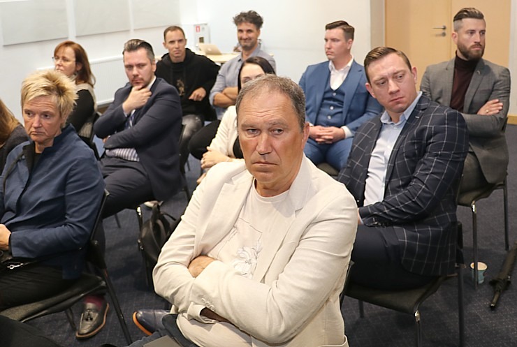 Tūrisma biznesa diskusija ar 14.Saeimas deputātu kandidātiem viesnīcā «Riga Islande Hotel» 324294