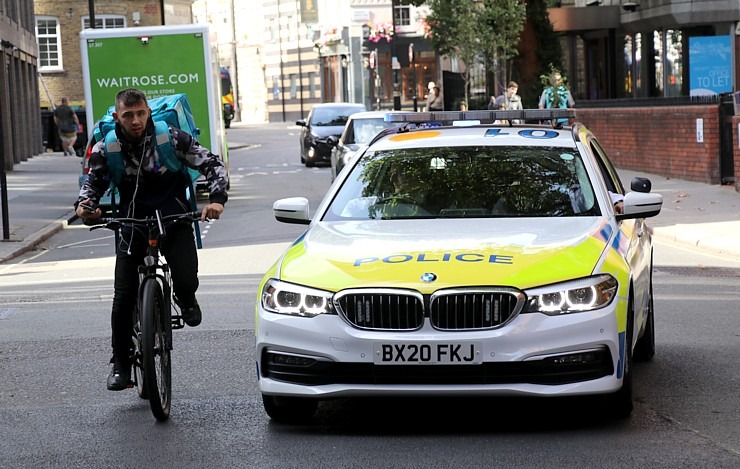 Londona var lepoties ar greznu privāto un valsts dienesta autoparku. Sadarbībā ar «airBaltic» 324526