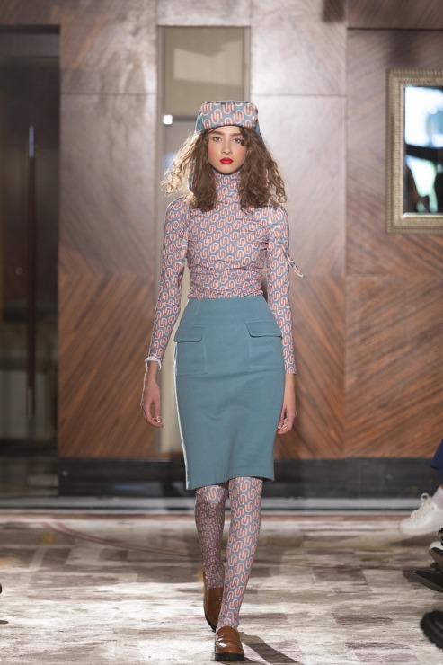 Rīgas modes nedēļā «Riga Fashion Week 2022» prezentējas «UNATTACHED» un «ONE WOLF» no Latvijas. Foto: Mark Litvyakov 325392