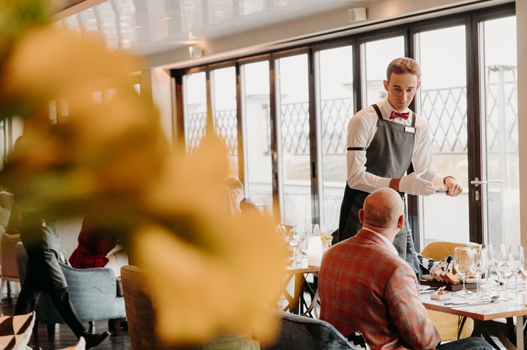 «Grand Hotel Kempinski Riga» atzīmē 5 gadu jubileju restorānā «Stage 22» ar Michelin līmeņa ēdieniem «Grand Hotel Kempinski Riga» atzīmē 5 gadu jubileju restorānā «Stage 22» ar Michelin līmeņa ēdieniem 325770