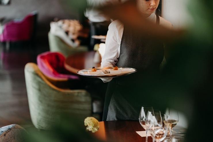 «Grand Hotel Kempinski Riga» atzīmē 5 gadu jubileju restorānā «Stage 22» ar Michelin līmeņa ēdieniem «Grand Hotel Kempinski Riga» atzīmē 5 gadu jubileju restorānā «Stage 22» ar Michelin līmeņa ēdieniem 325769