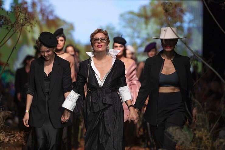 Rīgas modes nedēļā «Riga Fashion Week 2022» prezentējas «Amoralle» no Latvijas . Foto: Mark Litvyakov 325871