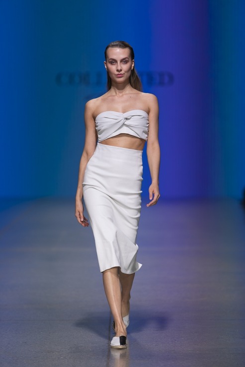 Rīgas modes nedēļā «Riga Fashion Week 2022» prezentējas «Collected Story» no Latvijas. Foto: Mark Litvyakov Rīgas modes nedēļā «Riga Fashion Week 2022» prezentējas «Collected Story» no Latvijas. Foto: Mark Litvyakov 326149