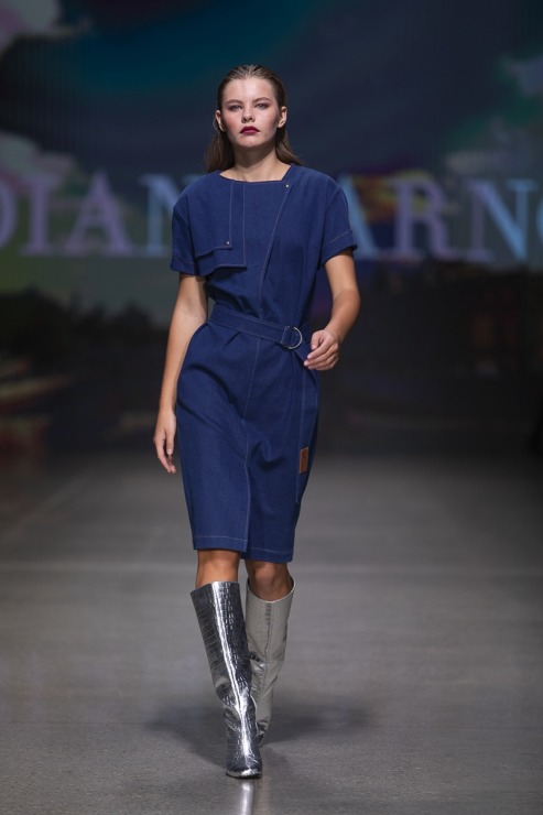 Rīgas modes nedēļā «Riga Fashion Week 2022» prezentējas «Diana Arno» no Igaunijas. Foto: Mark Litvyakov Rīgas modes nedēļā «Riga Fashion Week 2022» prezentējas «Diana Arno» no Igaunijas. Foto: Mark Litvyakov 326174